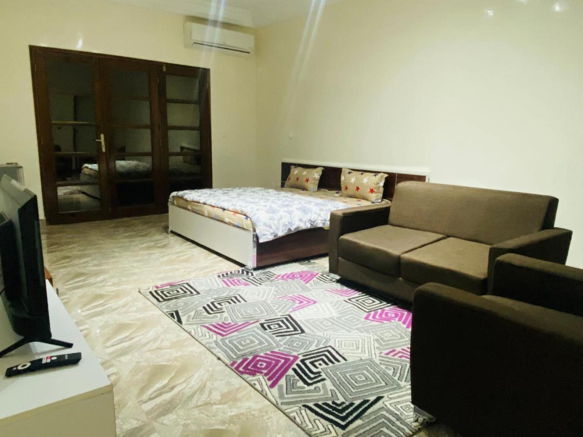 Residence El Hadji Dakar Buitenkant foto