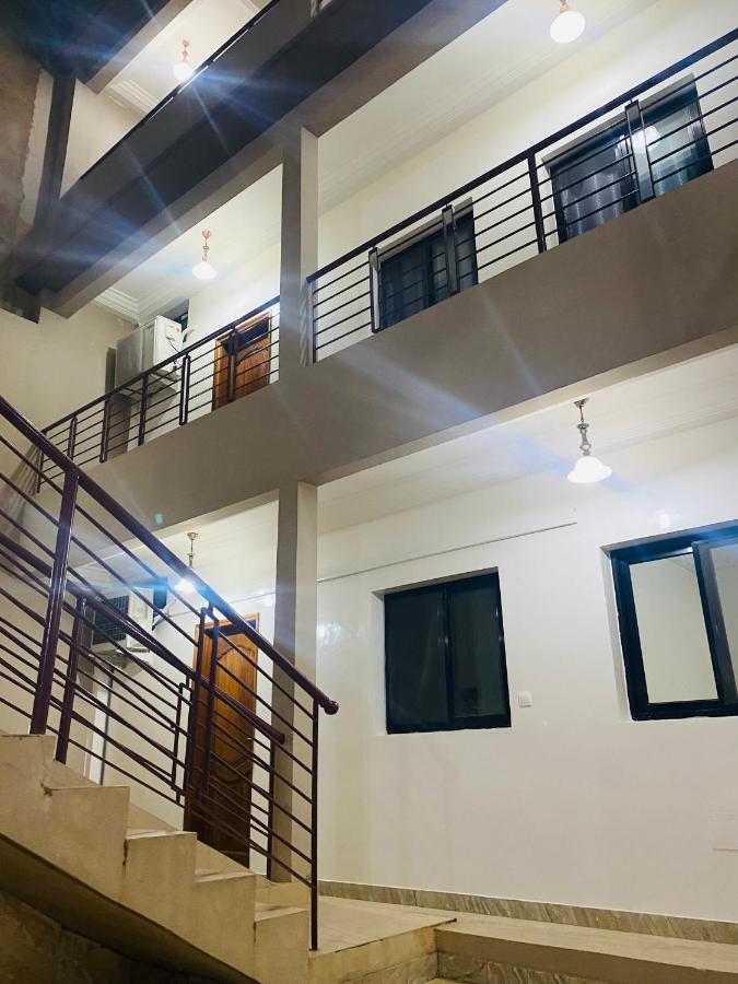 Residence El Hadji Dakar Buitenkant foto