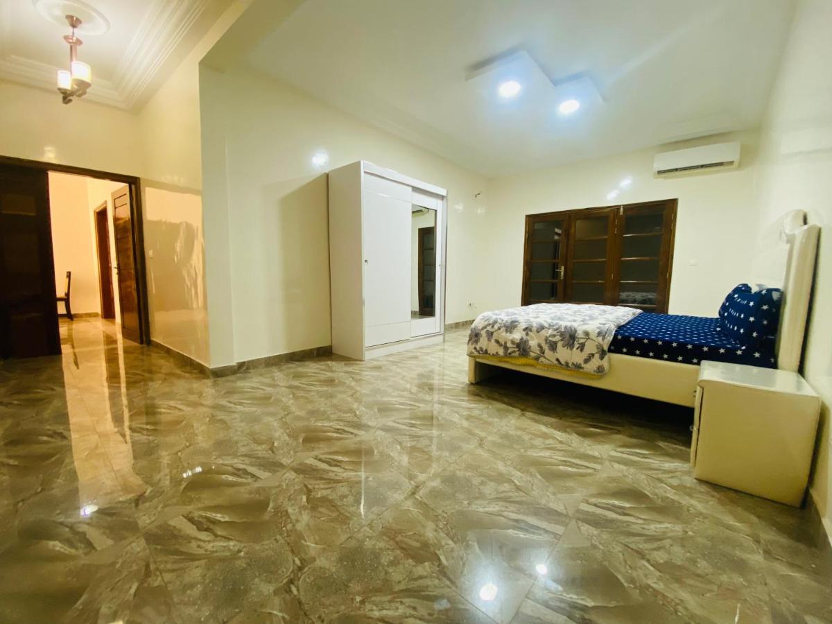 Residence El Hadji Dakar Buitenkant foto