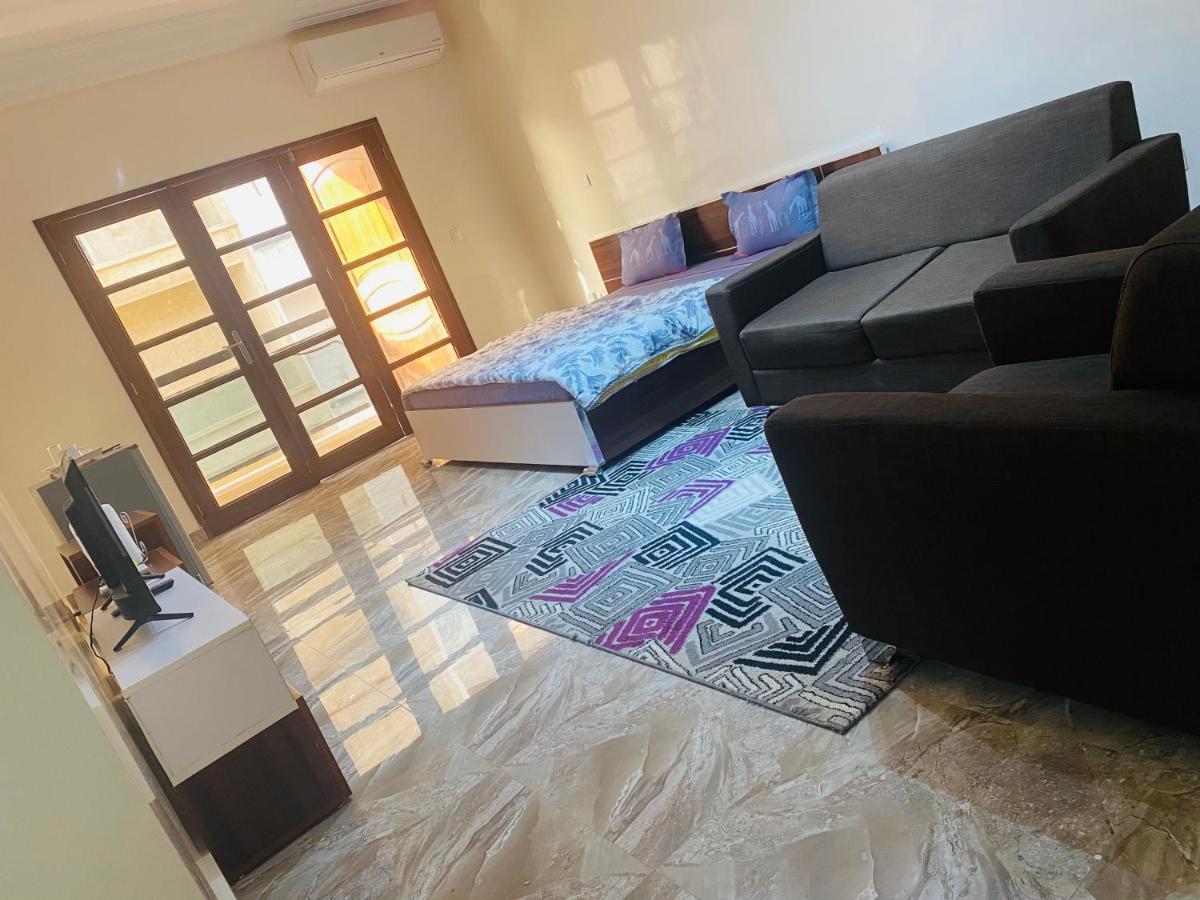 Residence El Hadji Dakar Buitenkant foto