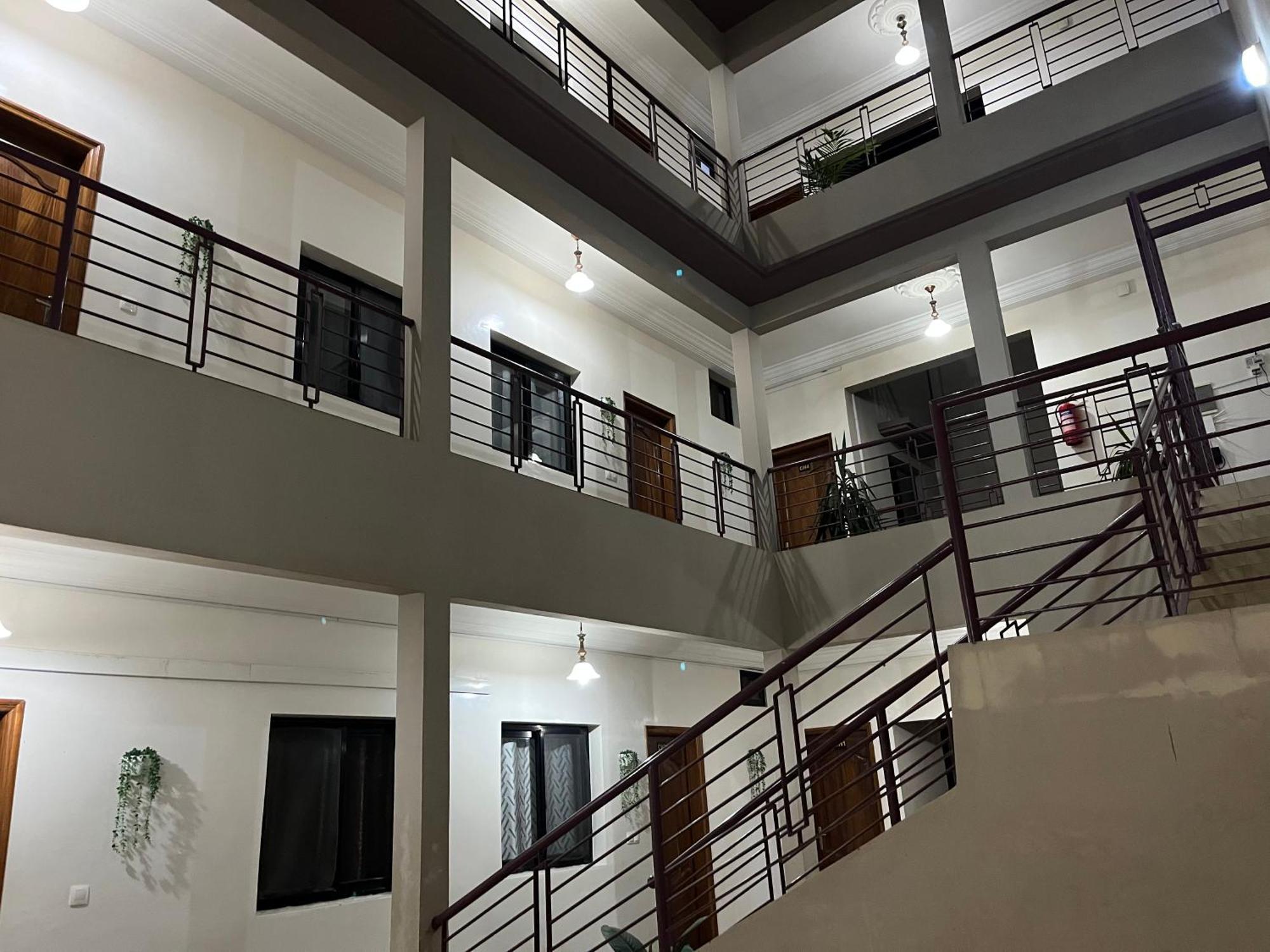 Residence El Hadji Dakar Buitenkant foto